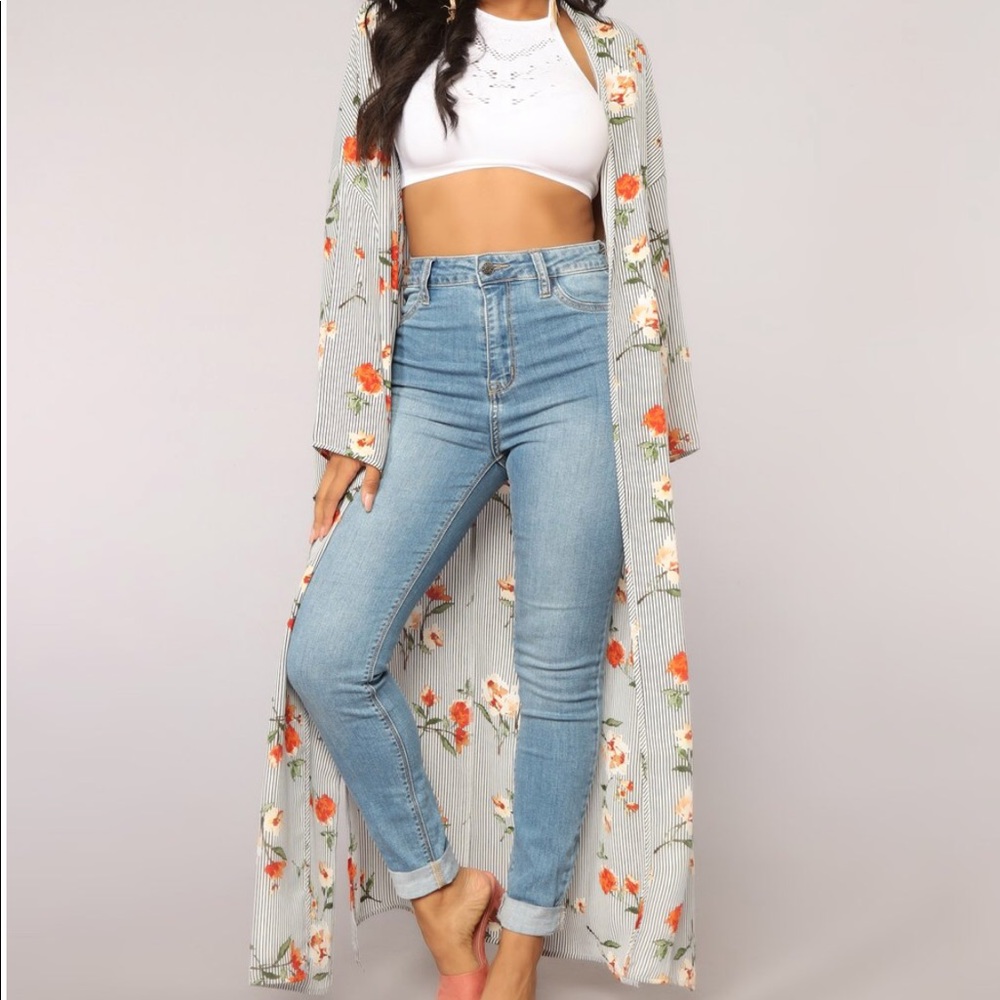 Flower to Flower Floral Kimono
